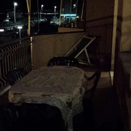 Apartment Fronte Mare